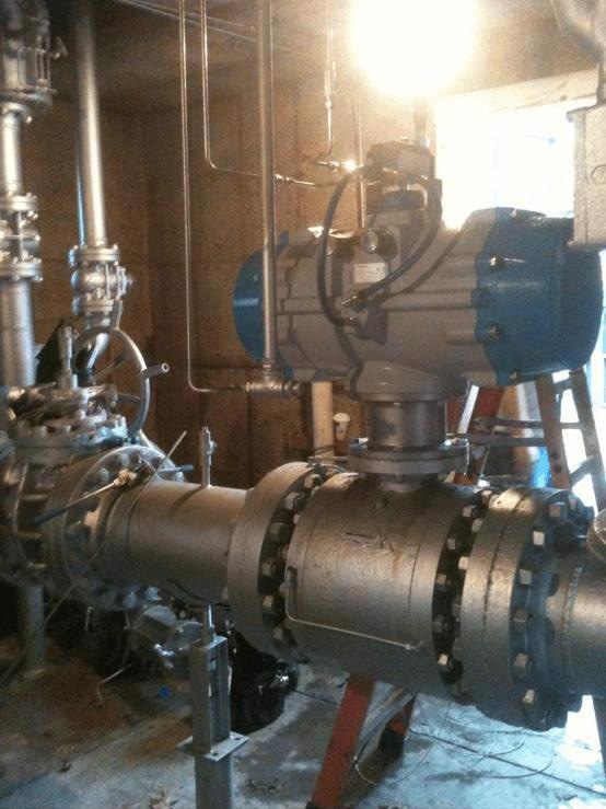 Distribution station control valve with ABB positioner.