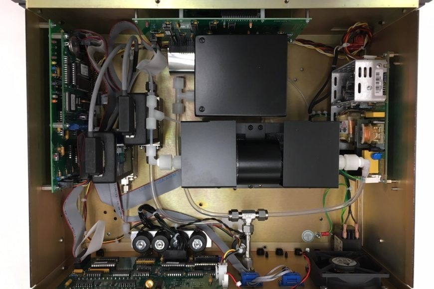 What are the Advantages of a Photometer-Controlled Ozone Generator?